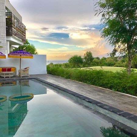 Uluwatu New Kuta Golf / Ocean Villa מראה חיצוני תמונה
