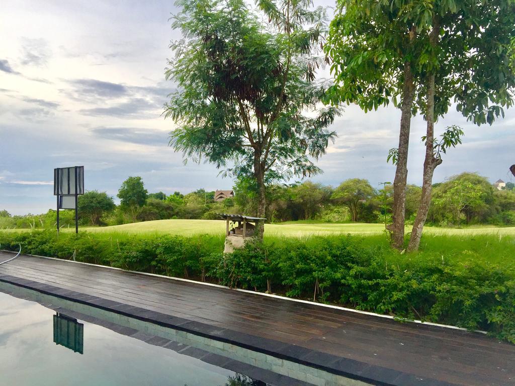 Uluwatu New Kuta Golf / Ocean Villa מראה חיצוני תמונה